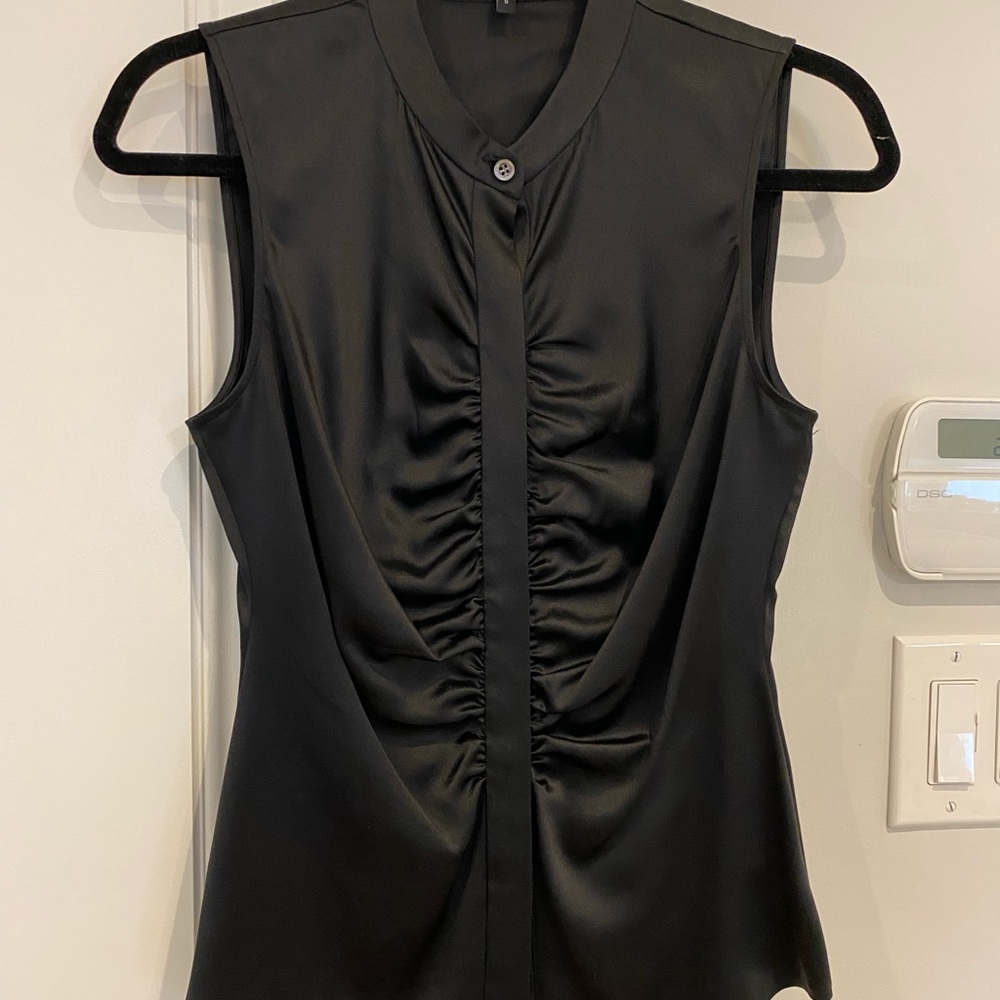 Theory Black Gathered Front Sleeveless Top